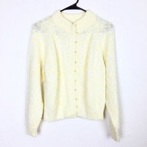Vintage yellow pearl button grandma cardigan size medium cottagecore